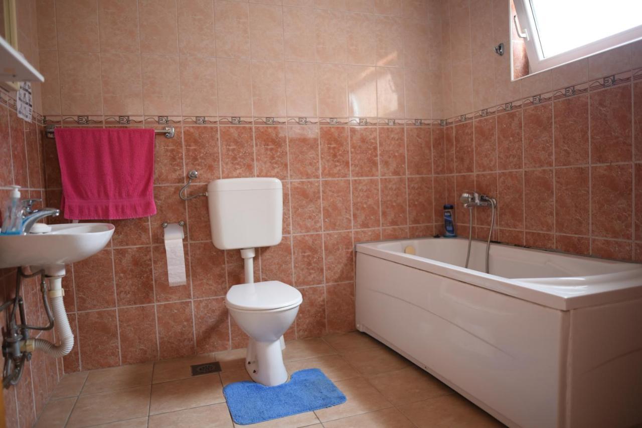 Prenociste Dzinic Hotel Zupanja Luaran gambar