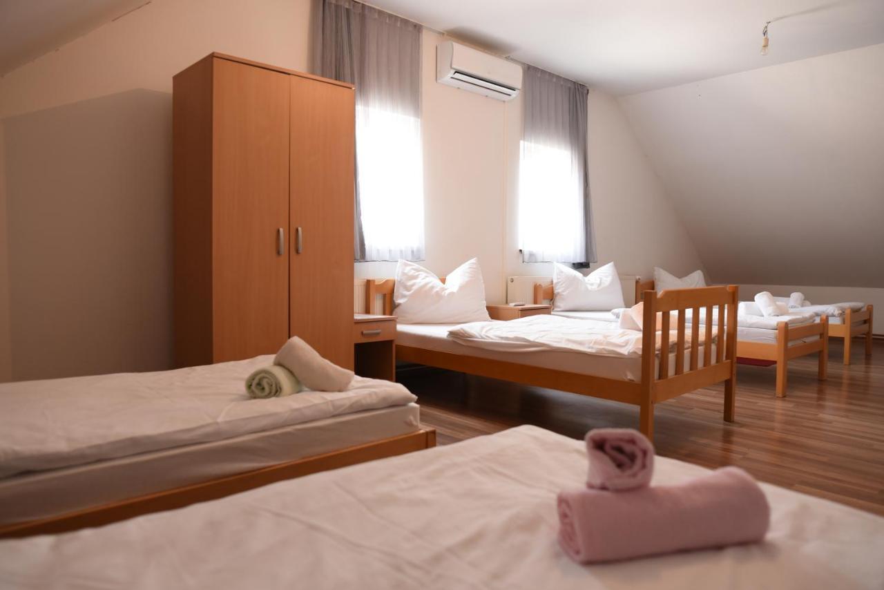 Prenociste Dzinic Hotel Zupanja Luaran gambar